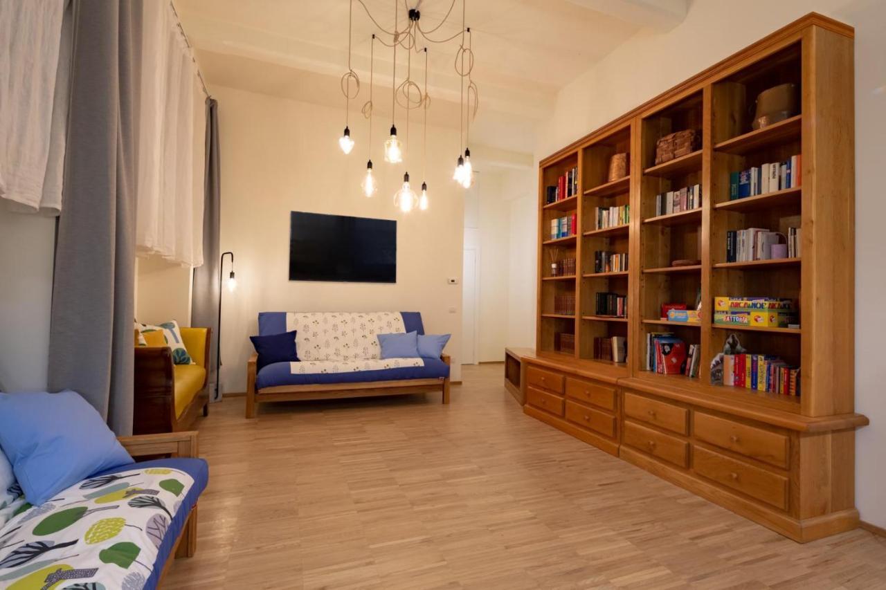 شقة La Casa Colorata - Flats In Milan - Bocconi المظهر الخارجي الصورة