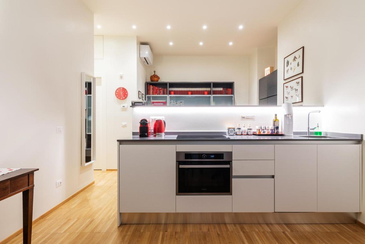 شقة La Casa Colorata - Flats In Milan - Bocconi المظهر الخارجي الصورة