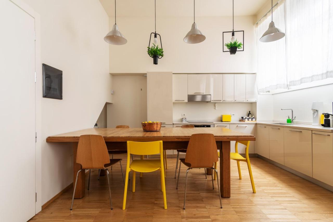 شقة La Casa Colorata - Flats In Milan - Bocconi المظهر الخارجي الصورة
