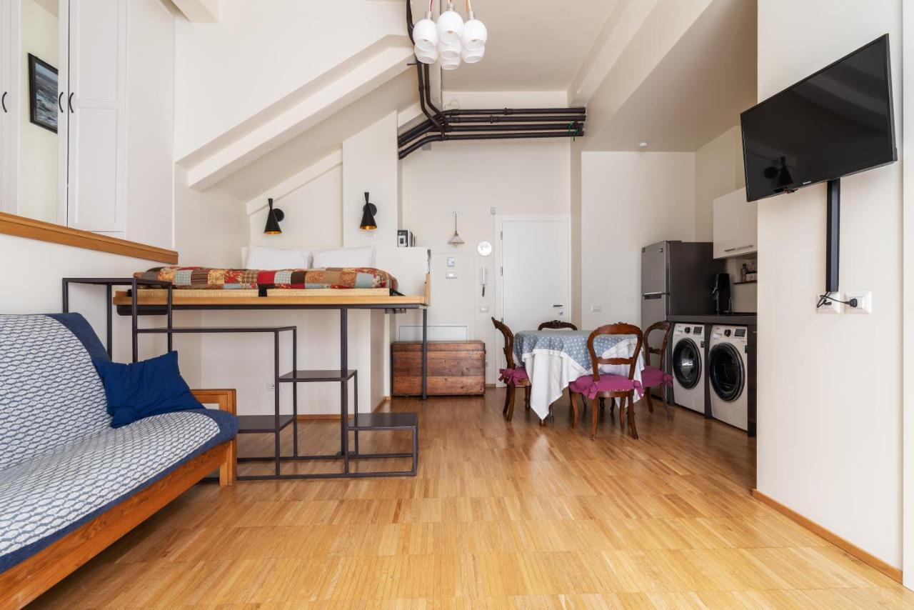 شقة La Casa Colorata - Flats In Milan - Bocconi المظهر الخارجي الصورة